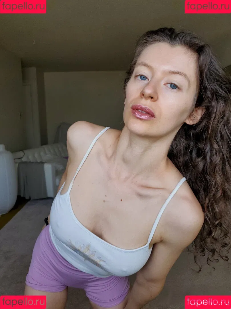 VioletFoxy Onlyfans Photo Gallery 
