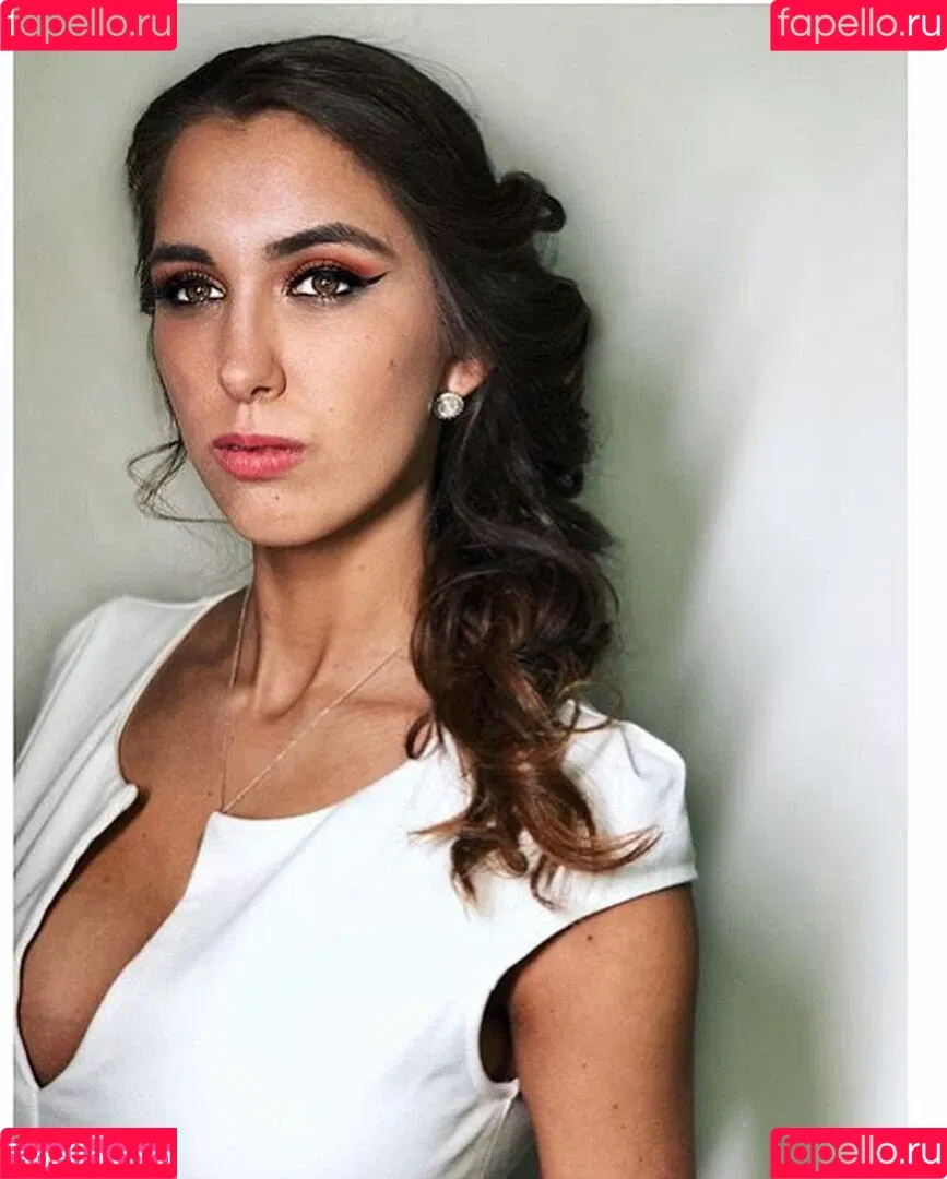 Amanda Thompson Onlyfans Photo Gallery 