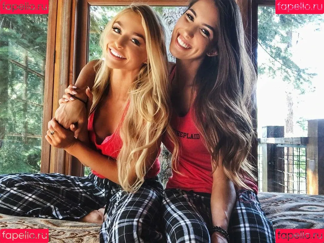 Amanda Thompson Onlyfans Photo Gallery 