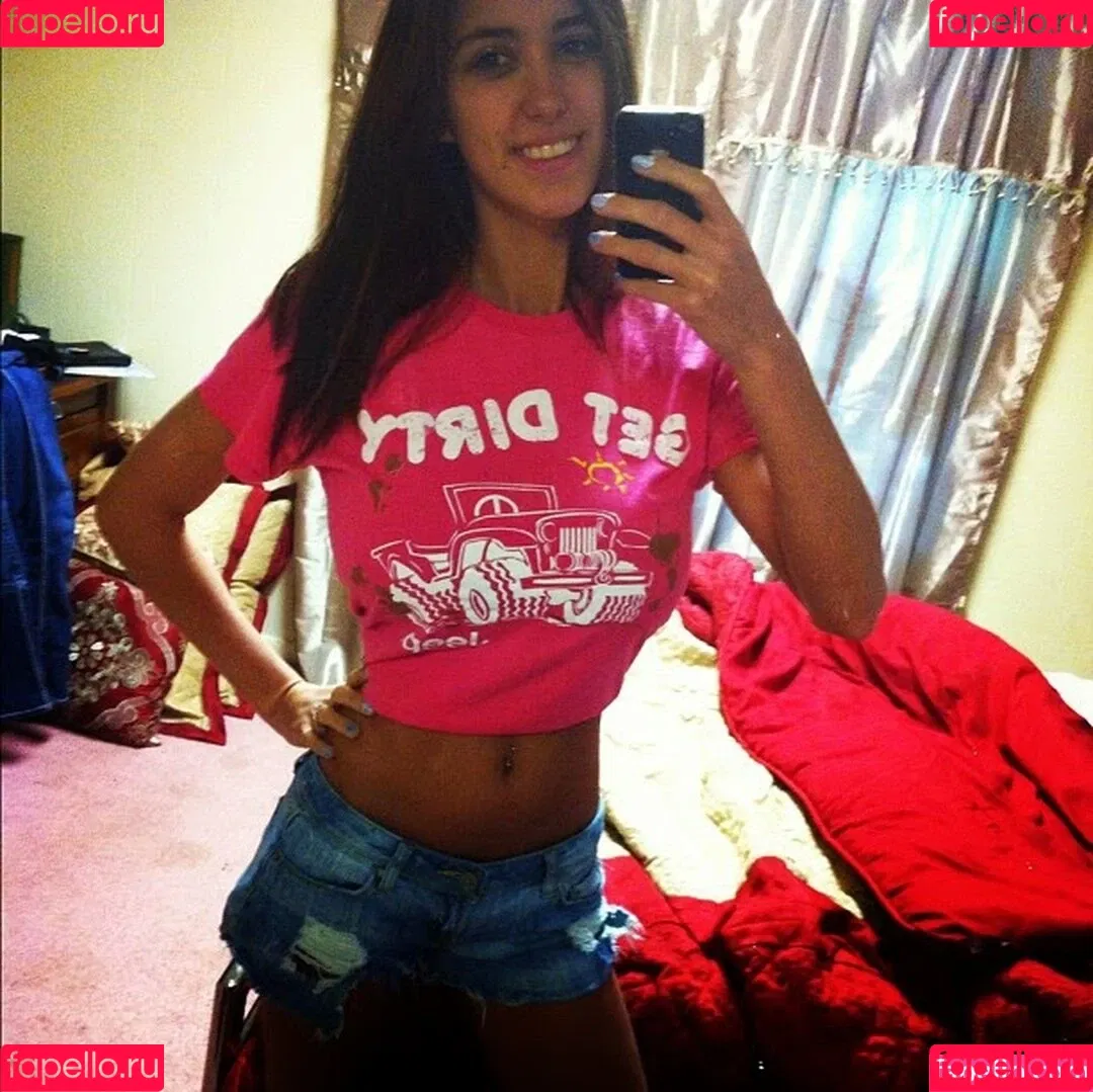 Amanda Thompson Onlyfans Photo Gallery 