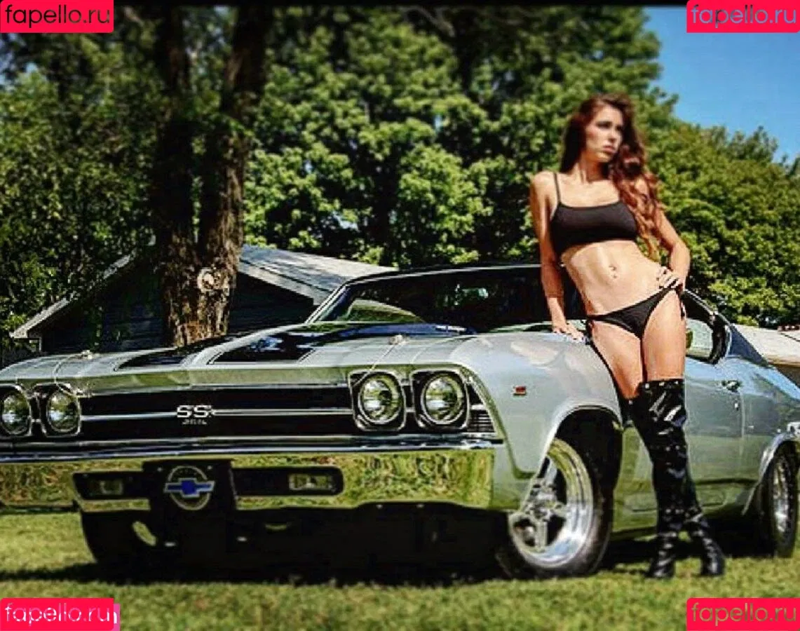 Amanda Thompson Onlyfans Photo Gallery 