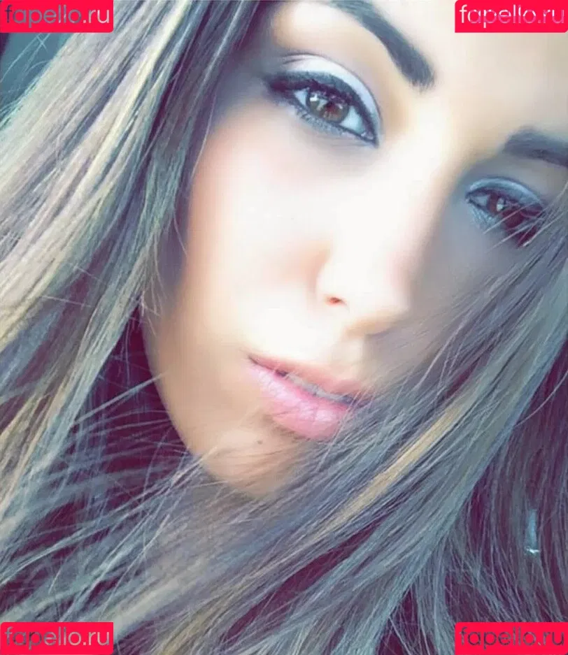 Amanda Thompson Onlyfans Photo Gallery 