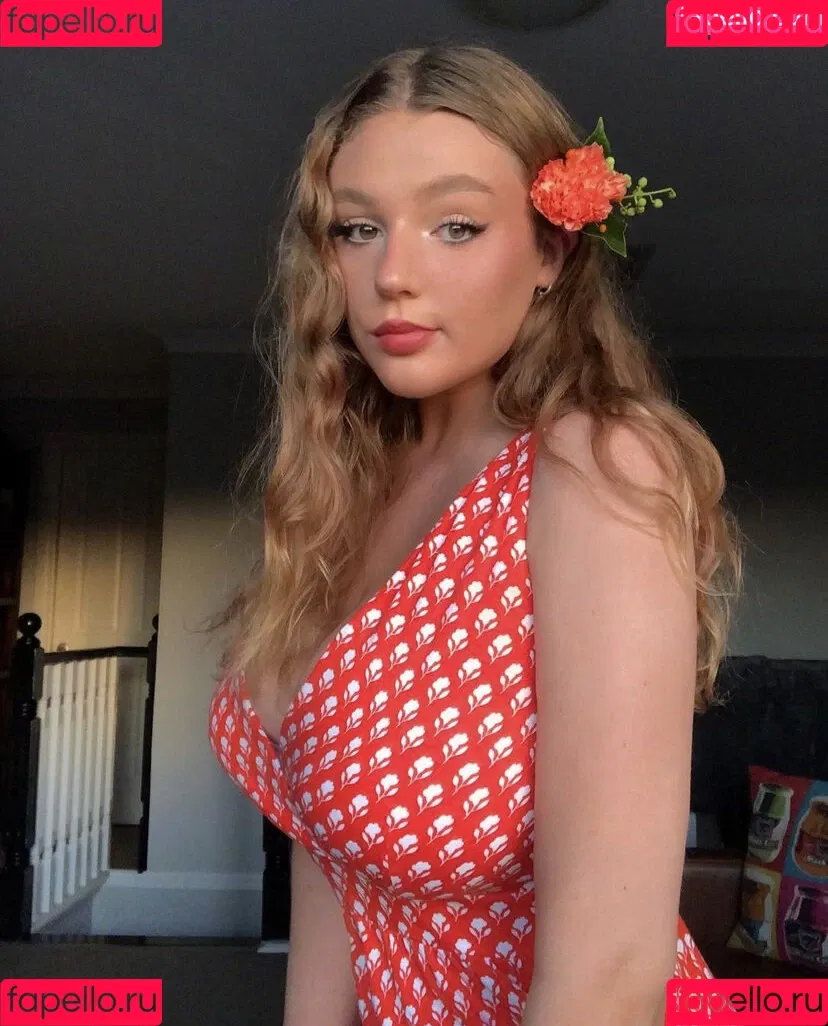 Alida Moya Onlyfans Photo Gallery 
