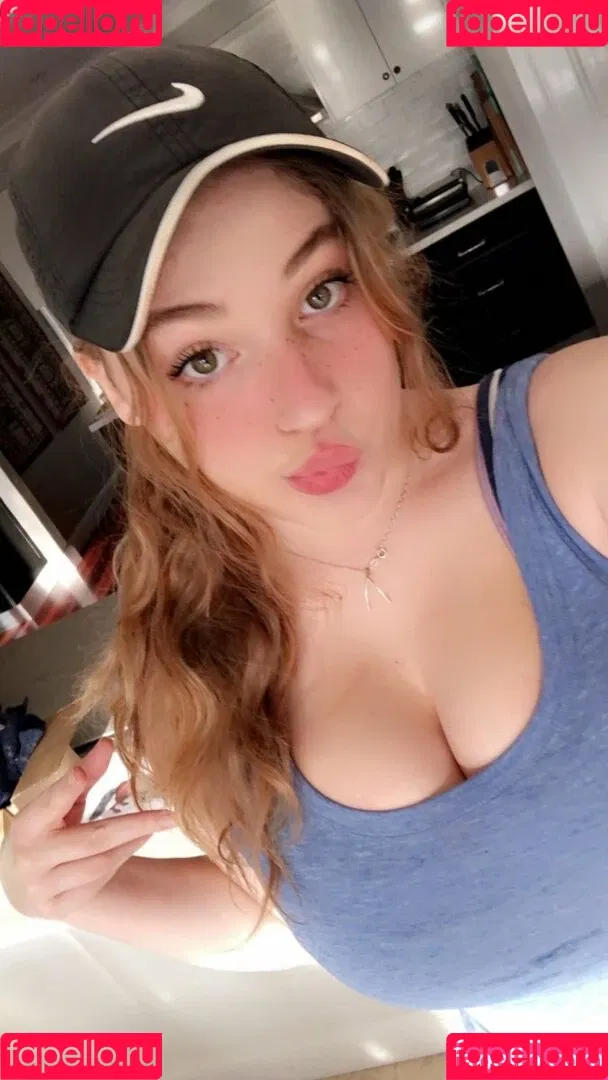 Alida Moya Onlyfans Photo Gallery 