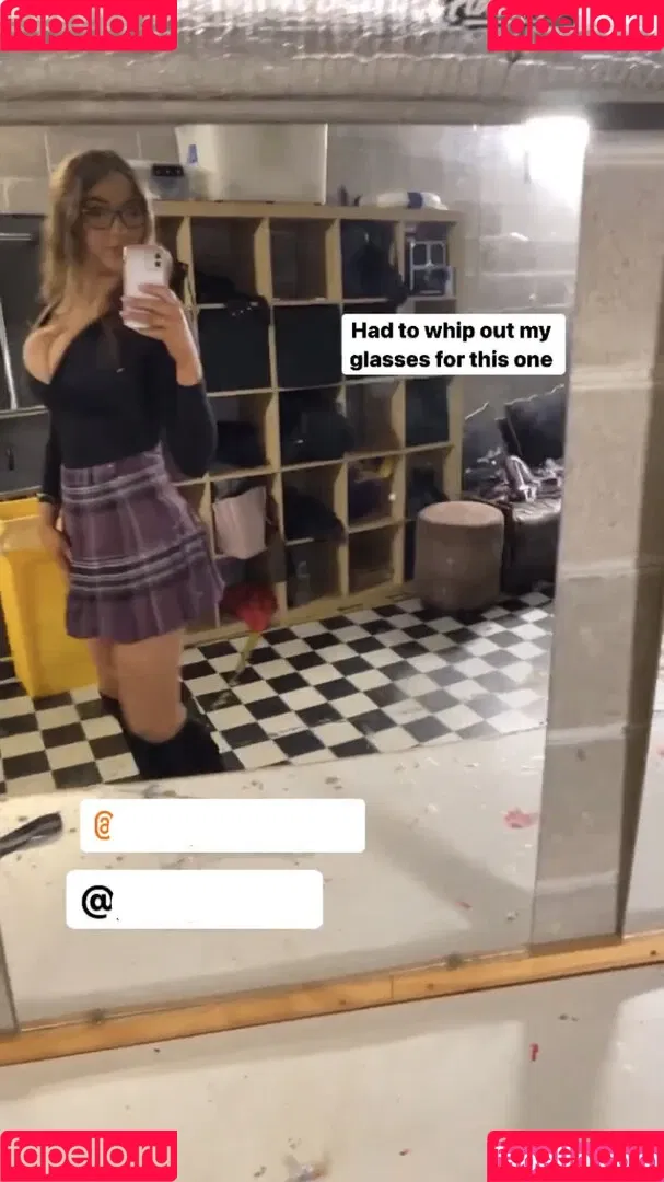 Alida Moya Onlyfans Photo Gallery 