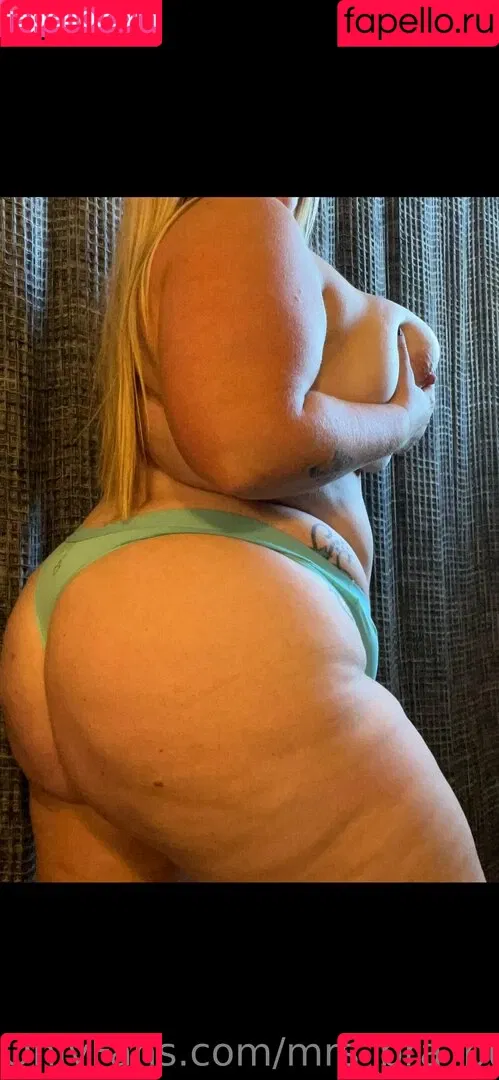 mrs_bra_buster Onlyfans Photo Gallery 