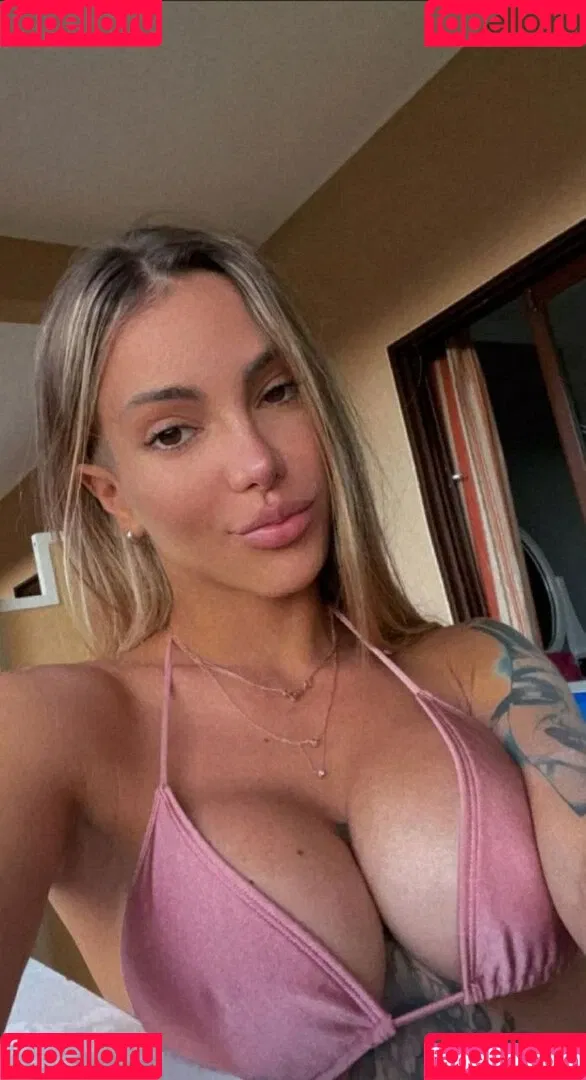 Antonela Ramirez Onlyfans Photo Gallery 