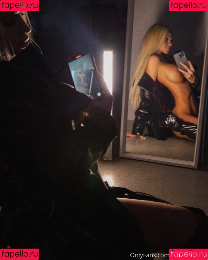 Marta Mayer Onlyfans Photo Gallery 