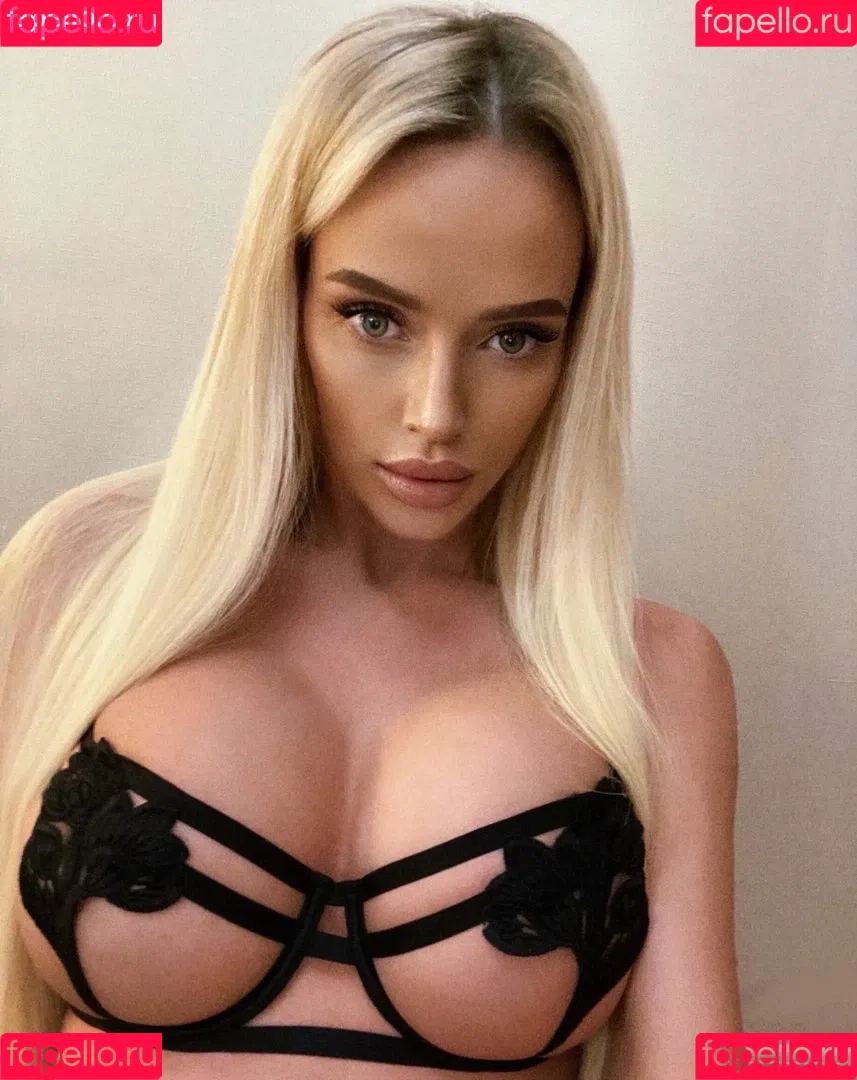 Marta Mayer Onlyfans Photo Gallery 