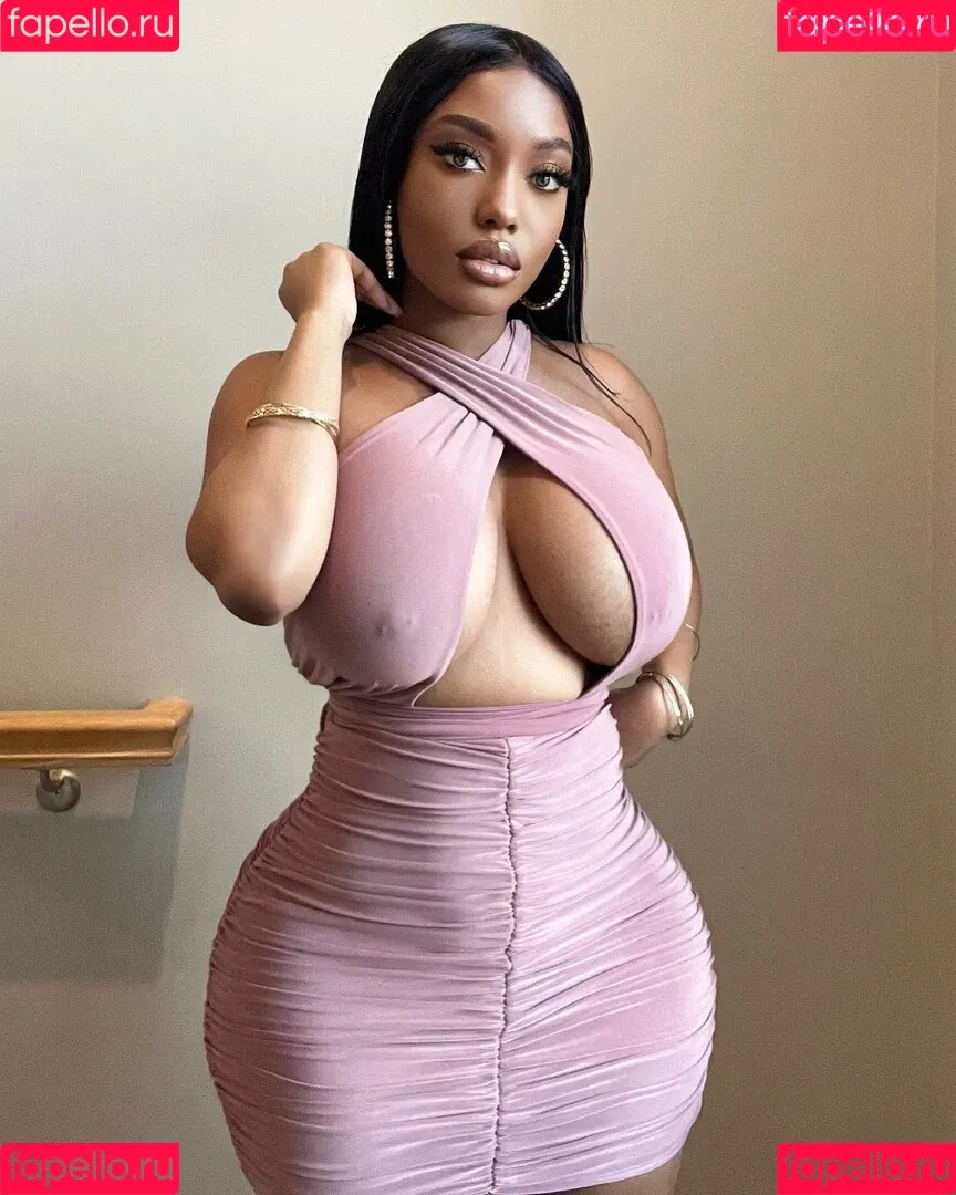 Mswandaxo Onlyfans Photo Gallery 