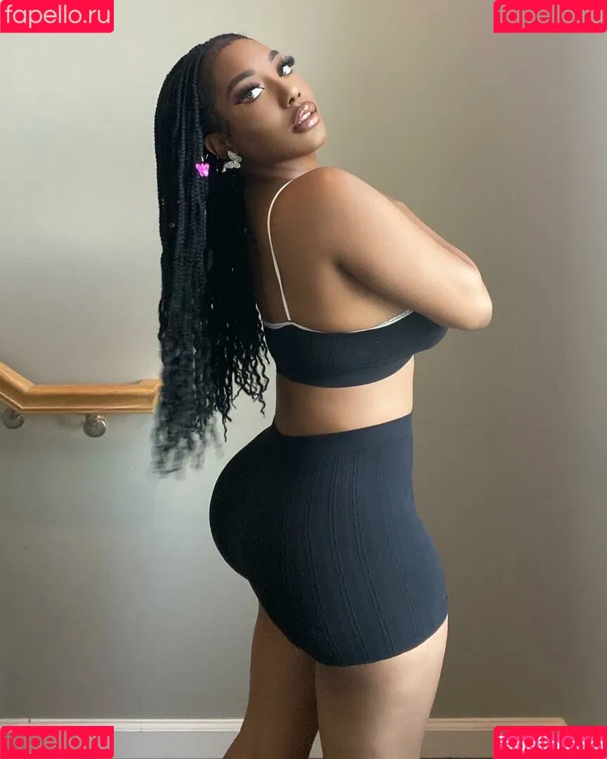 Mswandaxo Onlyfans Photo Gallery 