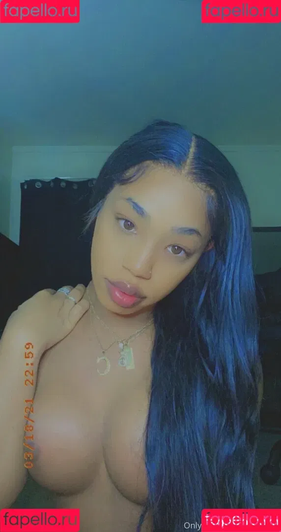 malykah4 Onlyfans Photo Gallery 