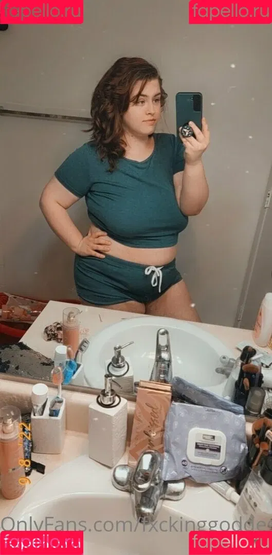 fxckinggoddes Onlyfans Photo Gallery 