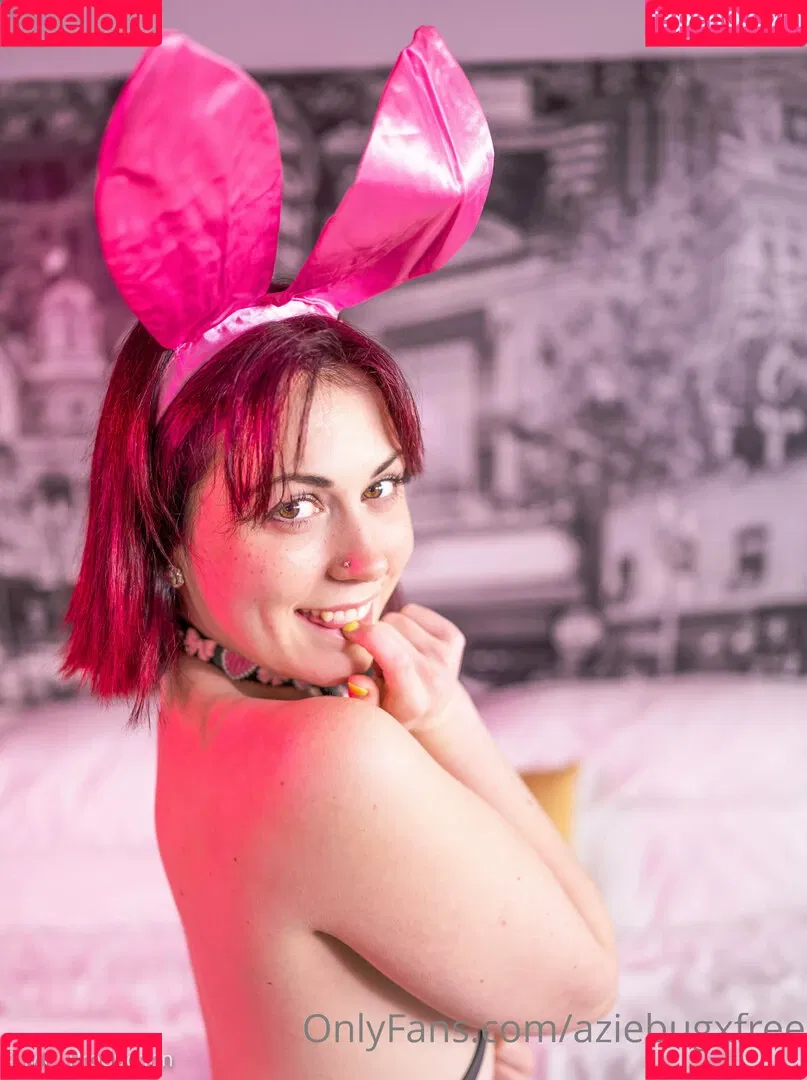 aziebugxfree Onlyfans Photo Gallery 