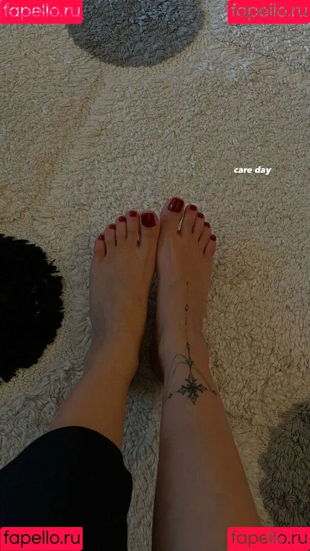 didembsener Onlyfans Photo Gallery 