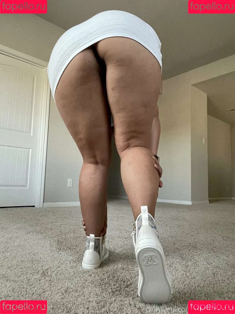 Regina_Unite Onlyfans Photo Gallery 