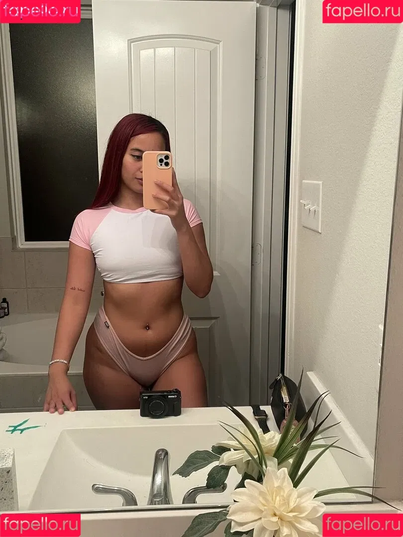Regina_Unite Onlyfans Photo Gallery 