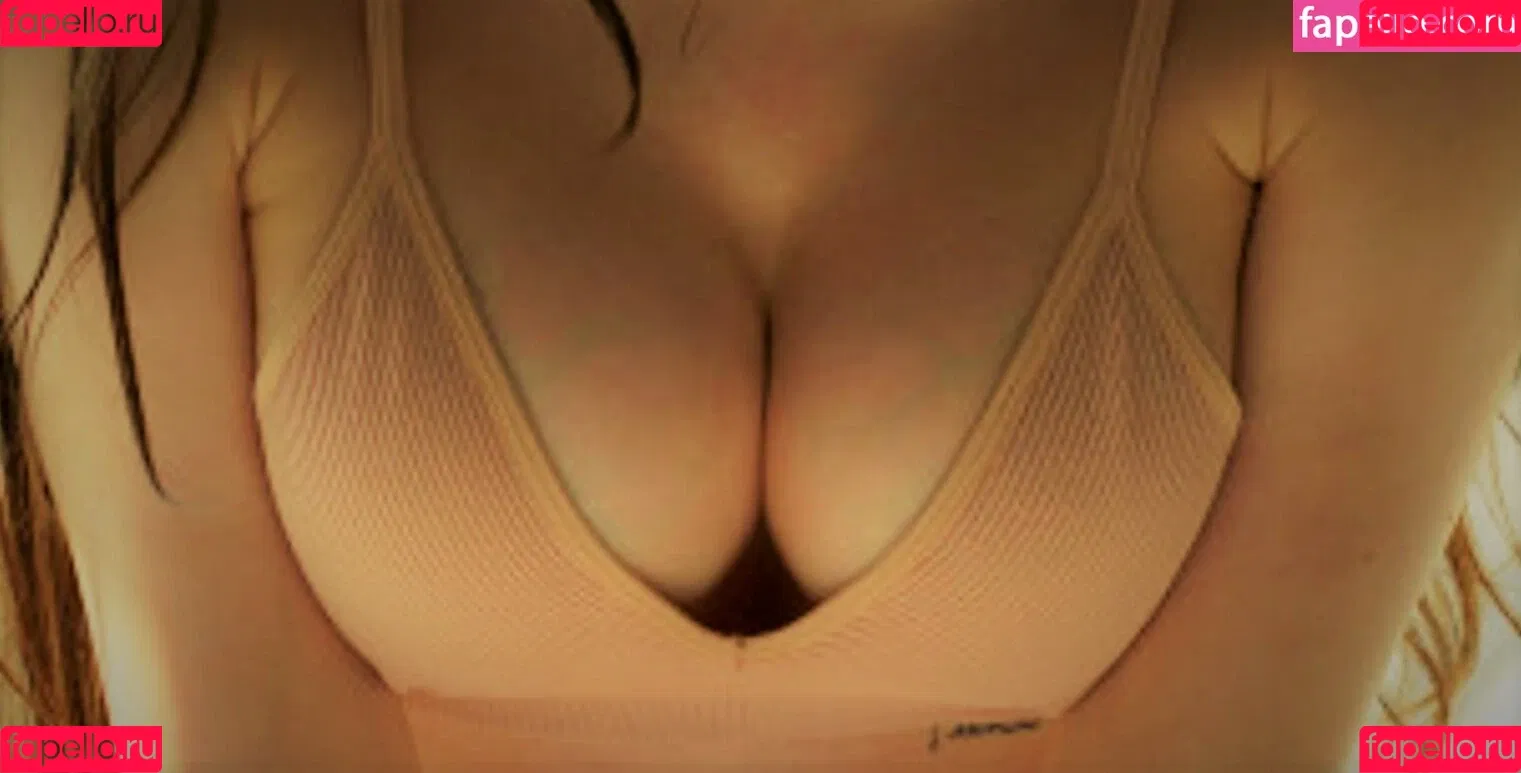 Tatsiana Paulava Onlyfans Photo Gallery 