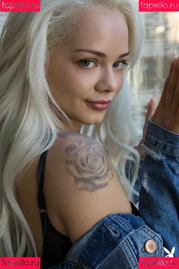 Elsa Jean Onlyfans Photo Gallery 
