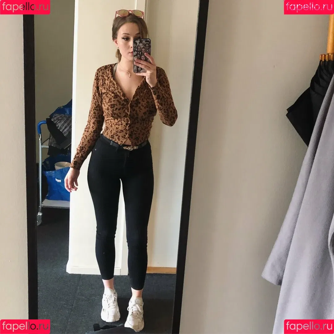 yaboielina Onlyfans Photo Gallery 
