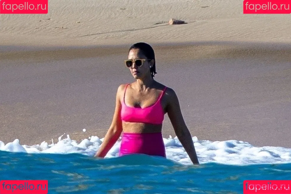Jessica Alba Onlyfans Photo Gallery 
