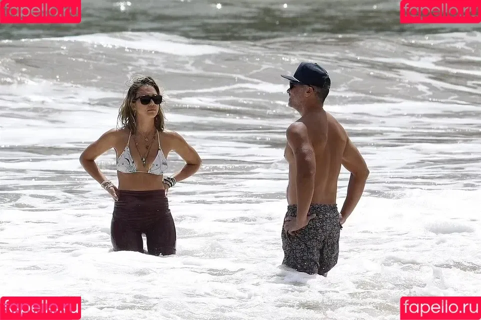 Jessica Alba Onlyfans Photo Gallery 