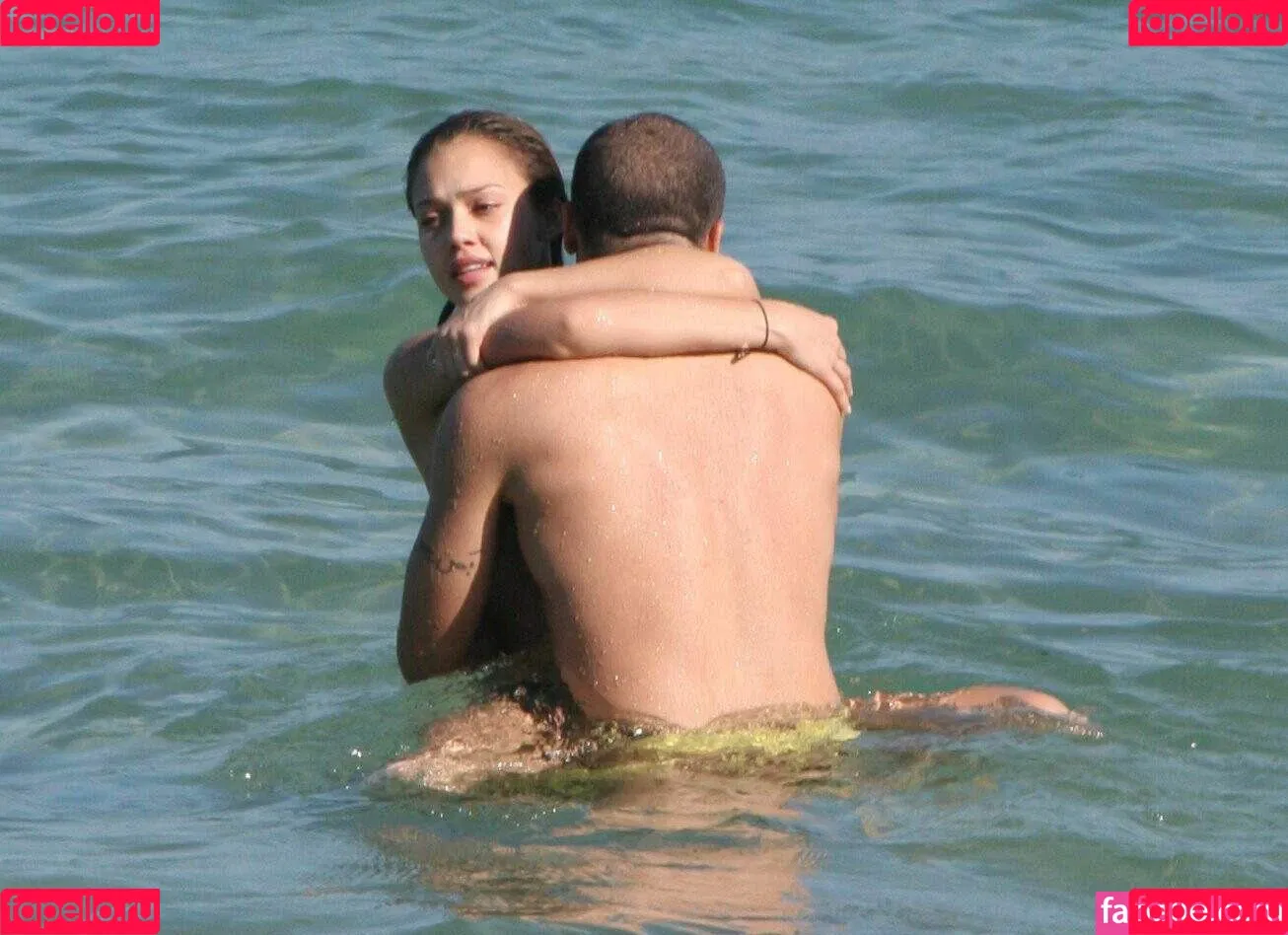 Jessica Alba Onlyfans Photo Gallery 