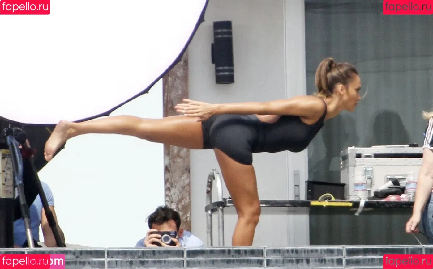 Jessica Alba Onlyfans Photo Gallery 