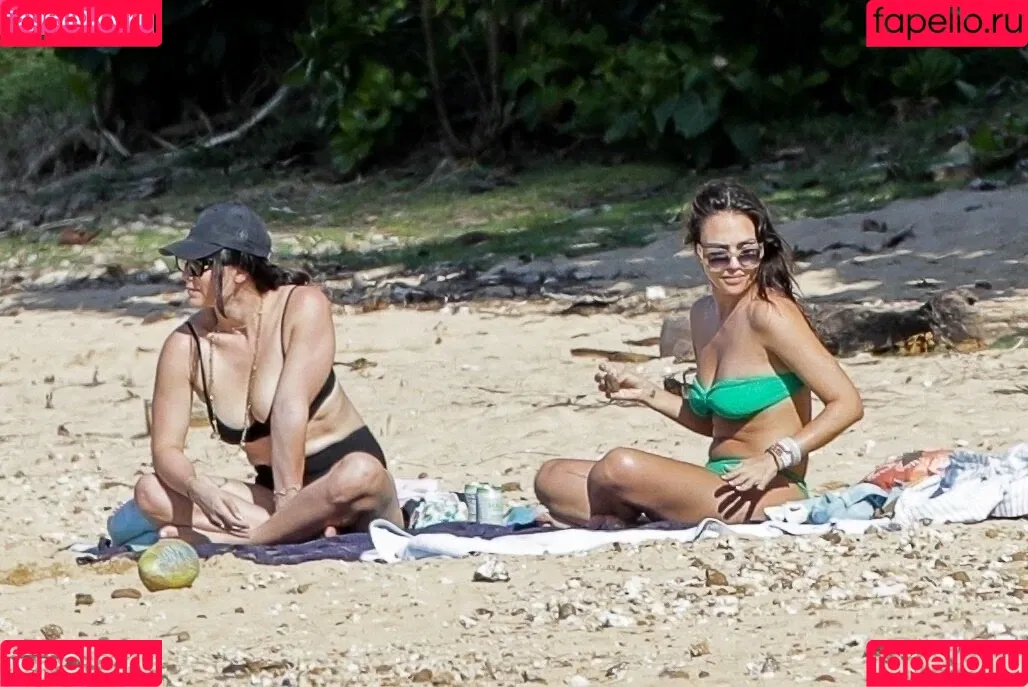 Jessica Alba Onlyfans Photo Gallery 