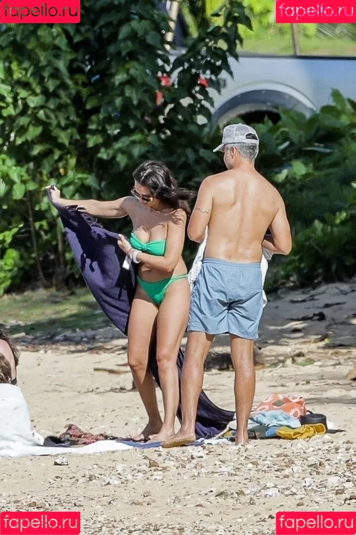 Jessica Alba Onlyfans Photo Gallery 