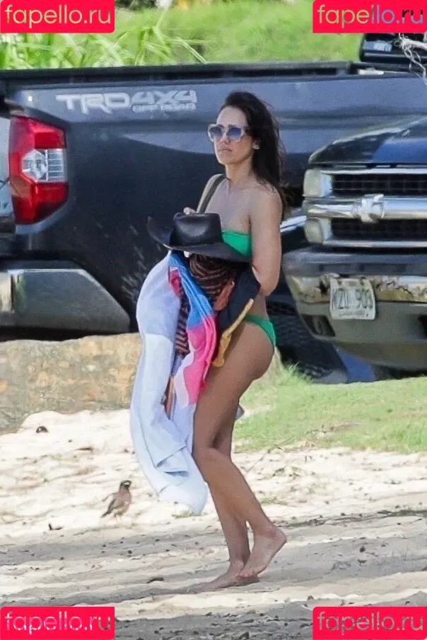 Jessica Alba Onlyfans Photo Gallery 