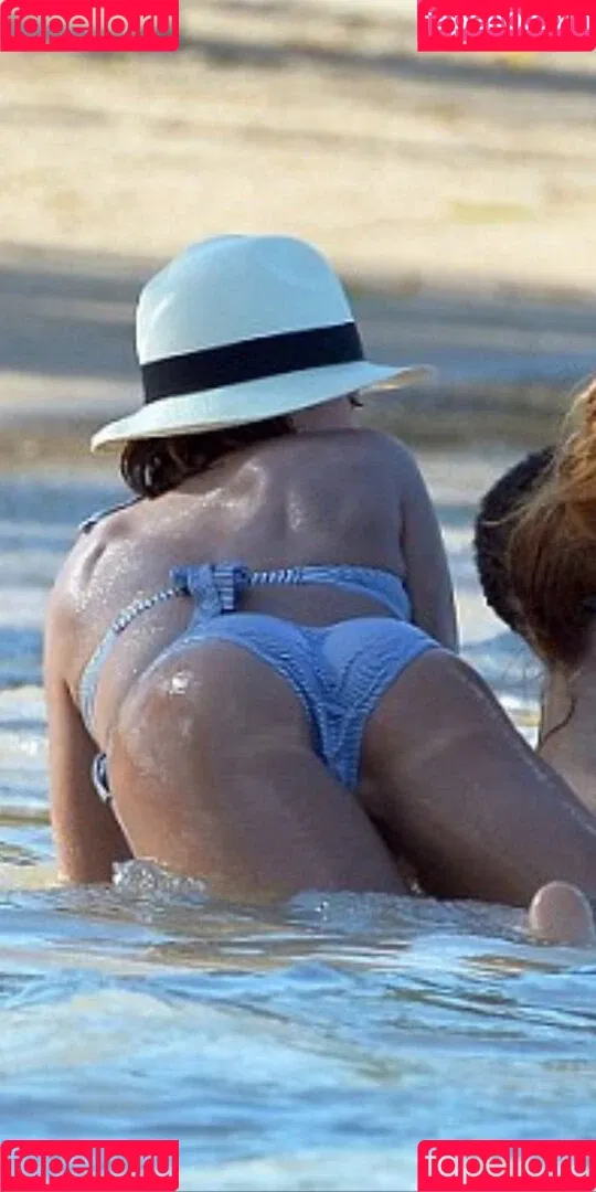 Jessica Alba Onlyfans Photo Gallery 