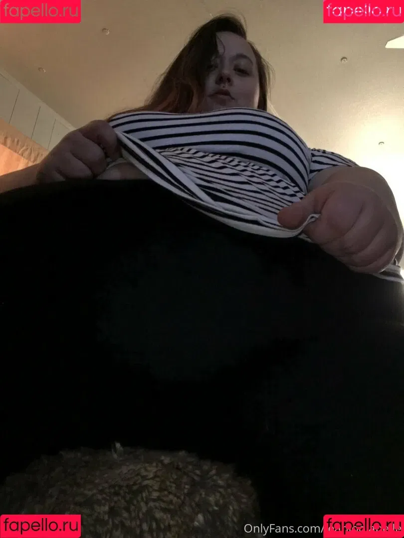 leahloolabelle Onlyfans Photo Gallery 