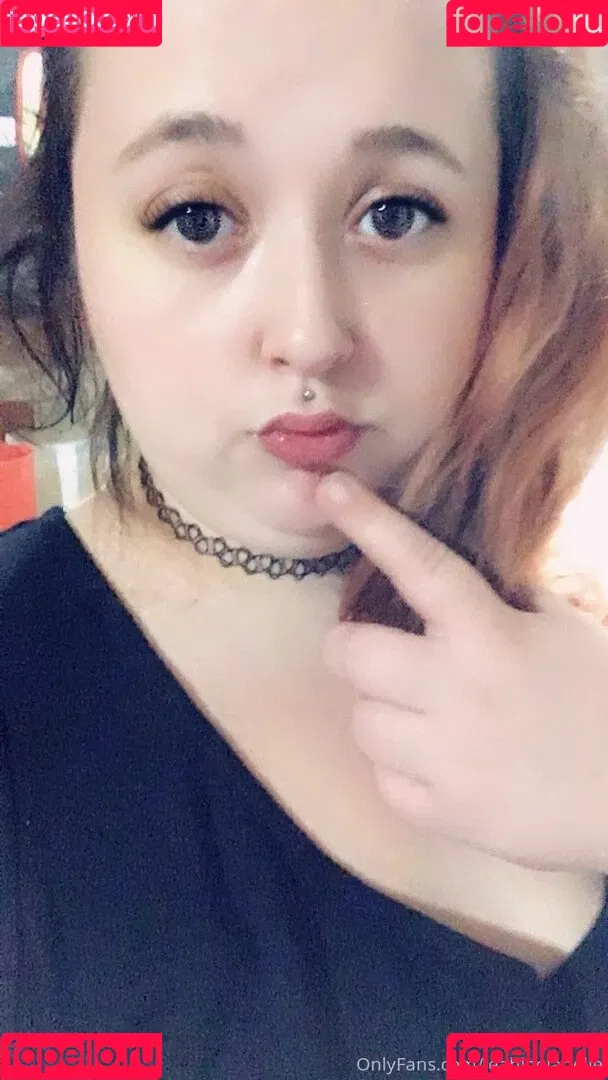 leahloolabelle Onlyfans Photo Gallery 