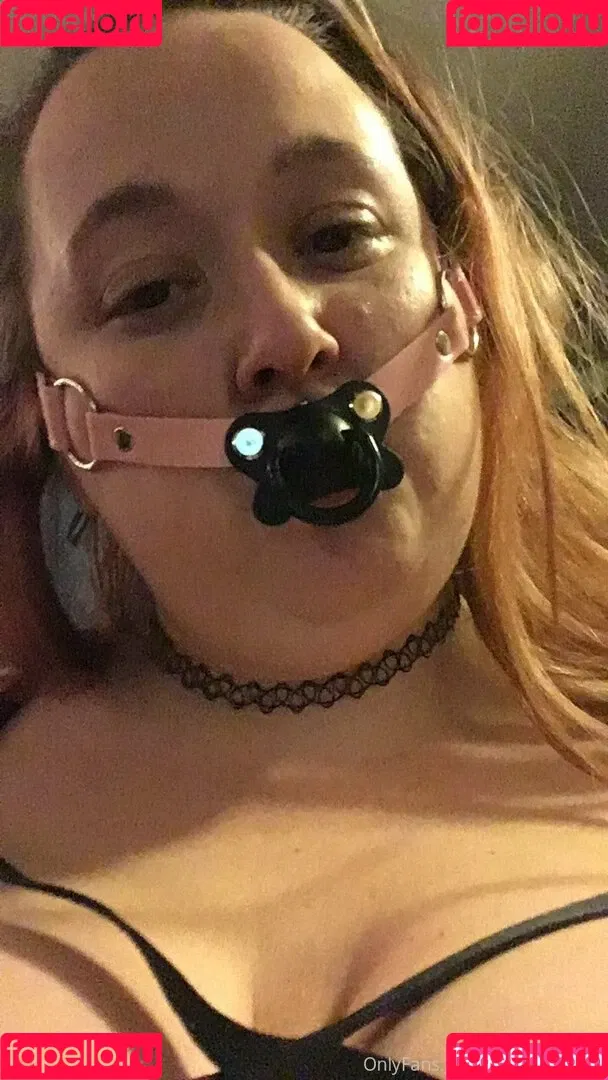 leahloolabelle Onlyfans Photo Gallery 