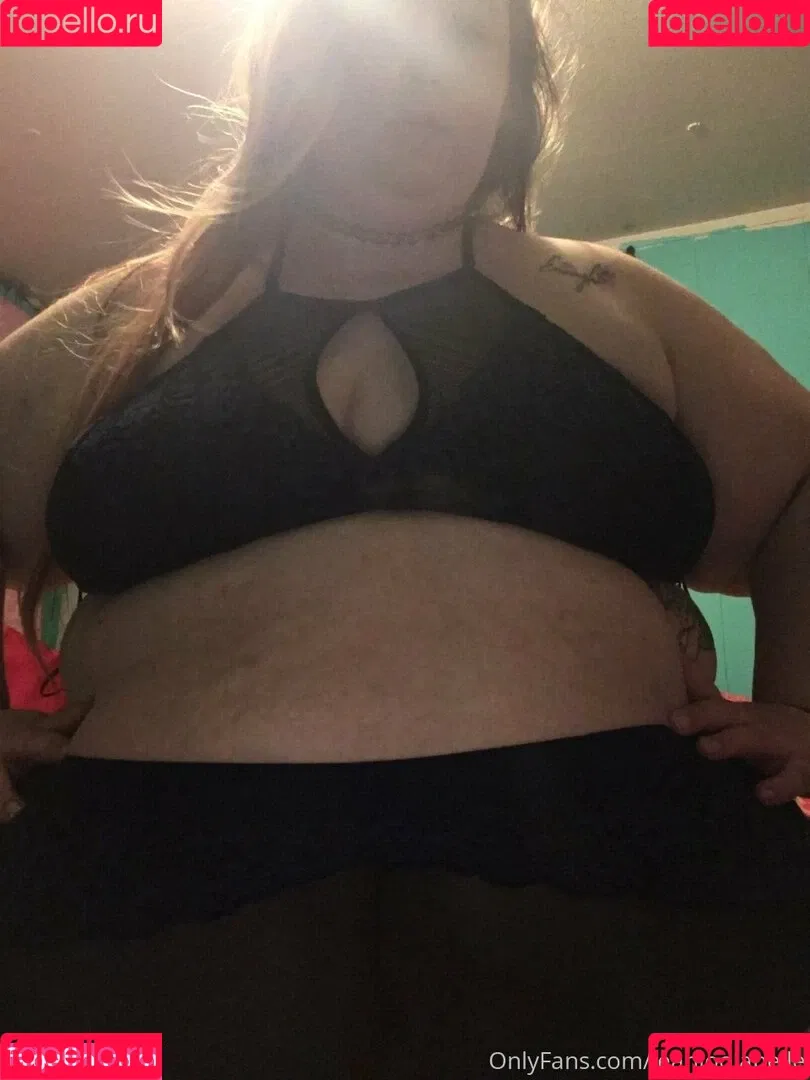 leahloolabelle Onlyfans Photo Gallery 
