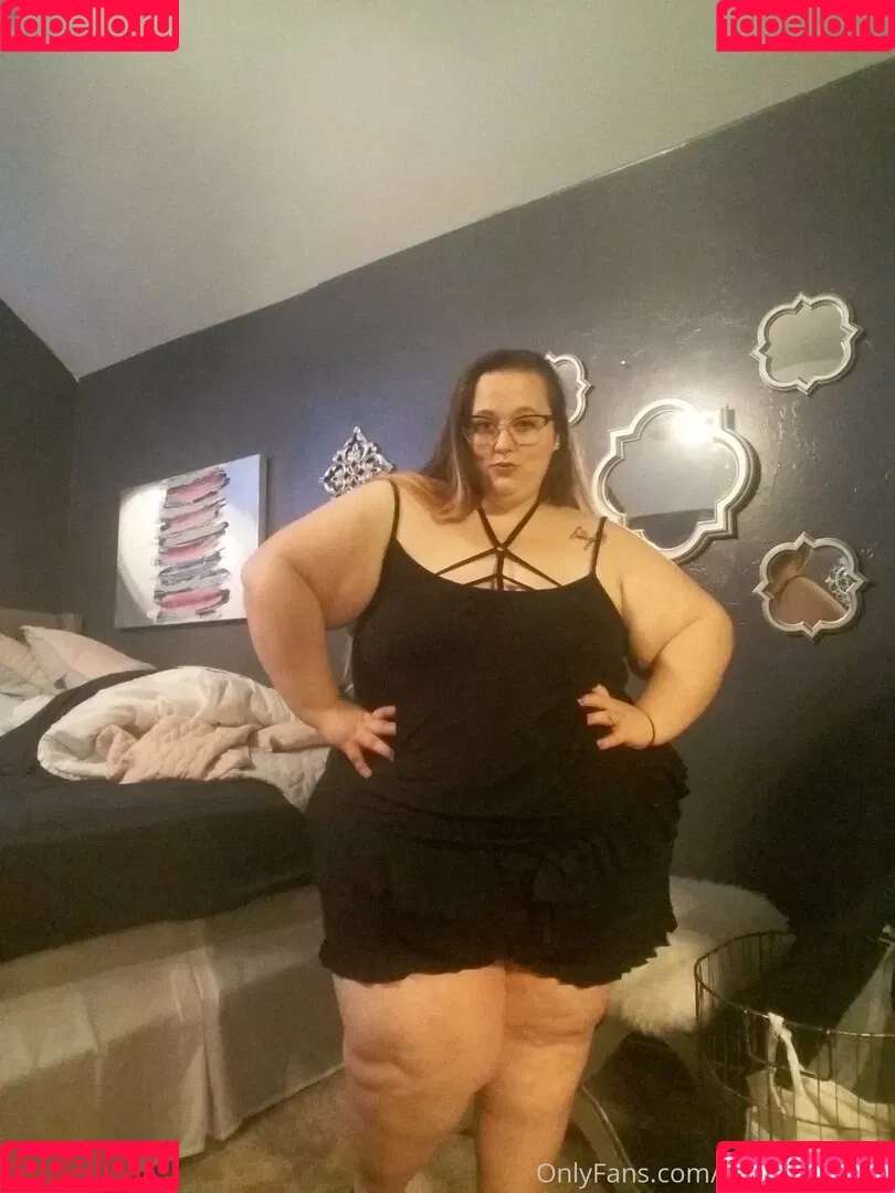 leahloolabelle Onlyfans Photo Gallery 