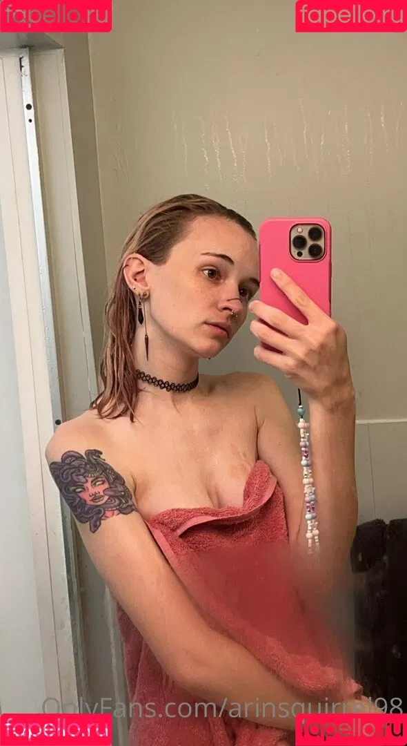 arinsquirrel98 Onlyfans Photo Gallery 