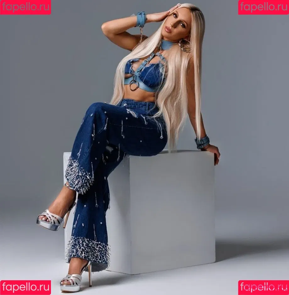 Charlotte Flair Onlyfans Photo Gallery 