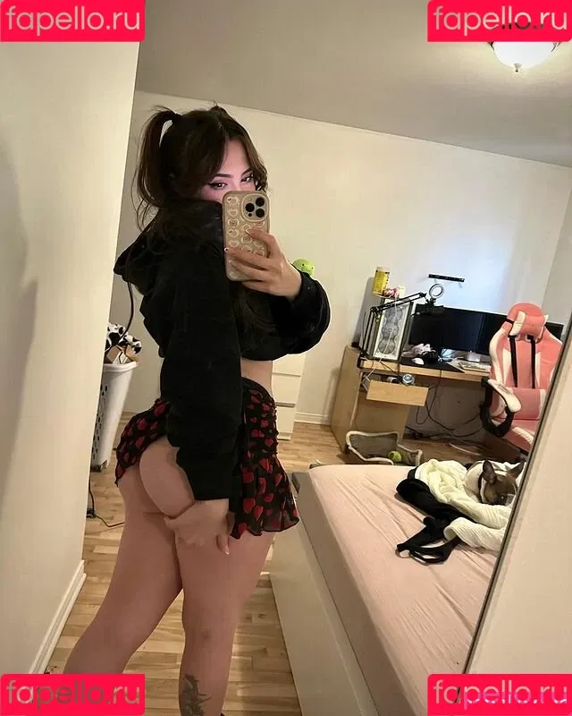 starsanrio Onlyfans Photo Gallery 