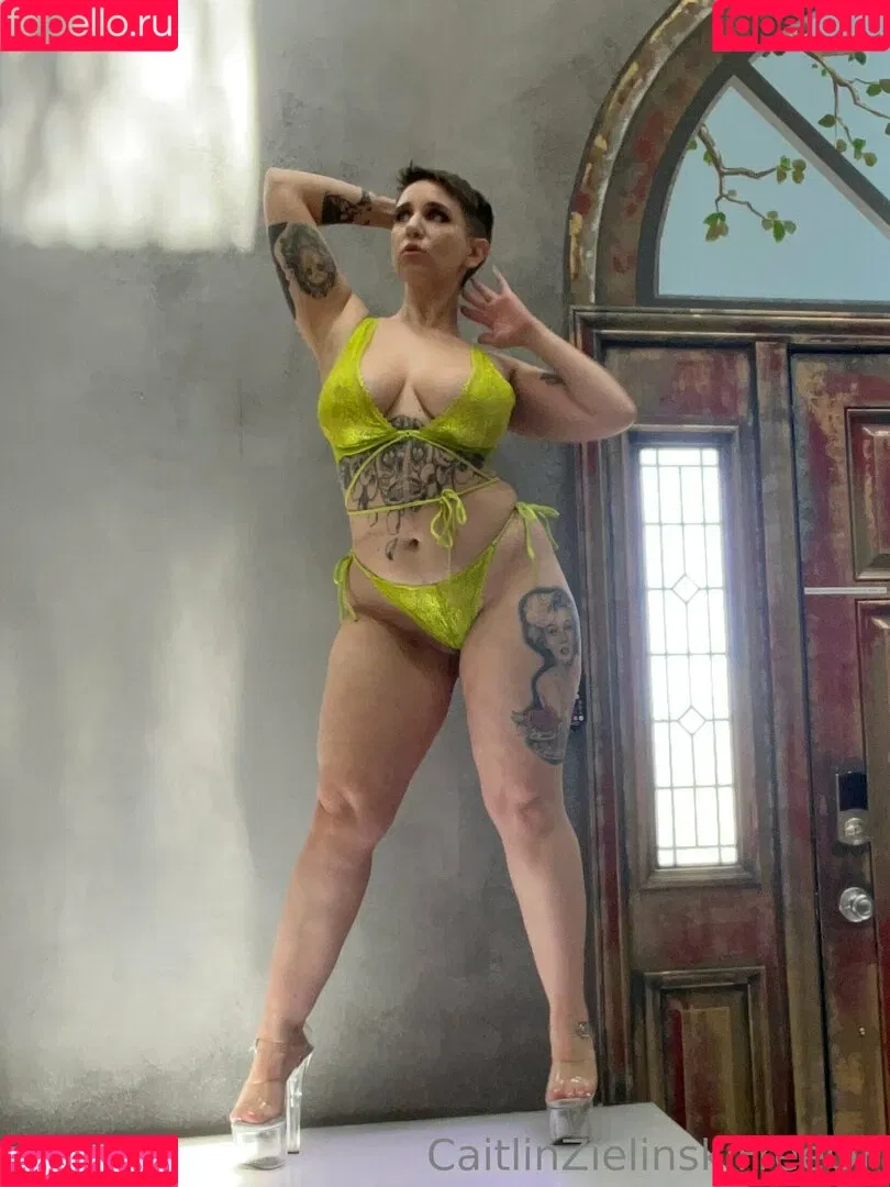 caitlinzielinskifree Onlyfans Photo Gallery 