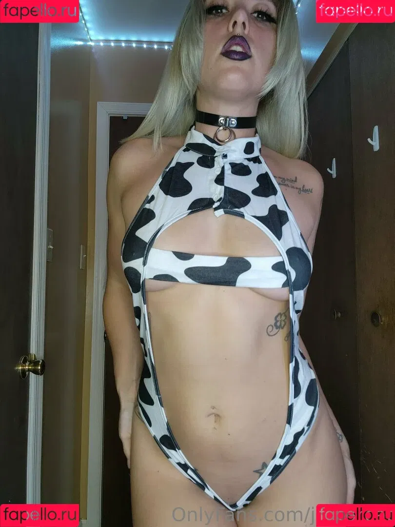 j3st3rcat Onlyfans Photo Gallery 