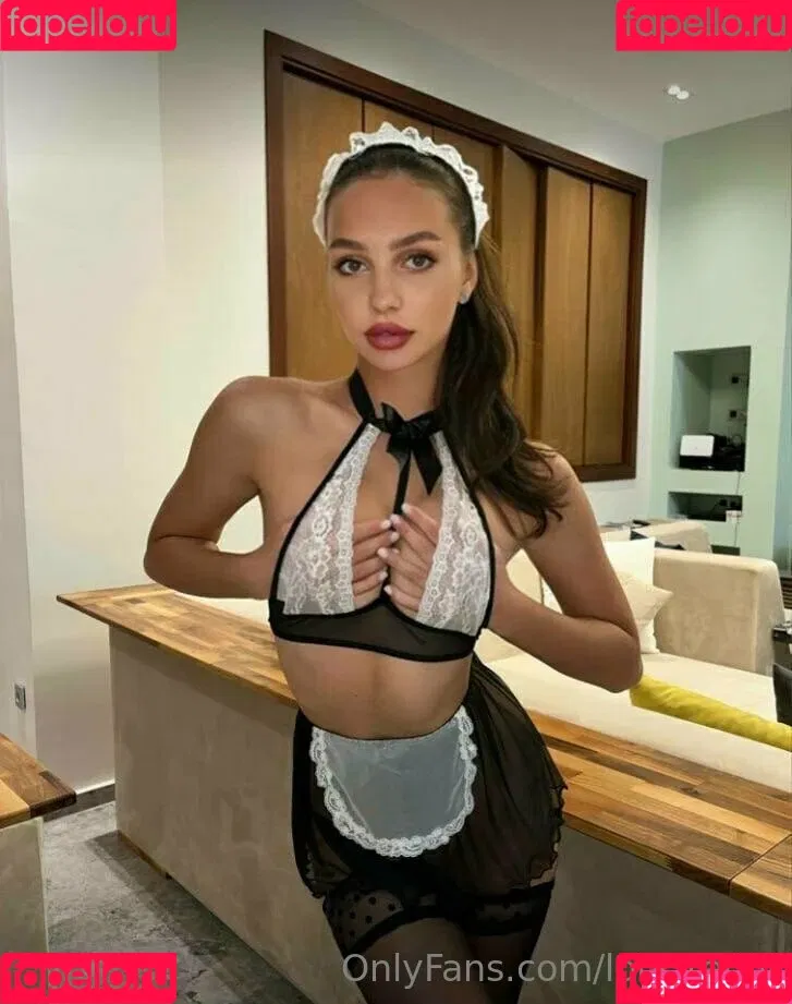 lola_redly Onlyfans Photo Gallery 