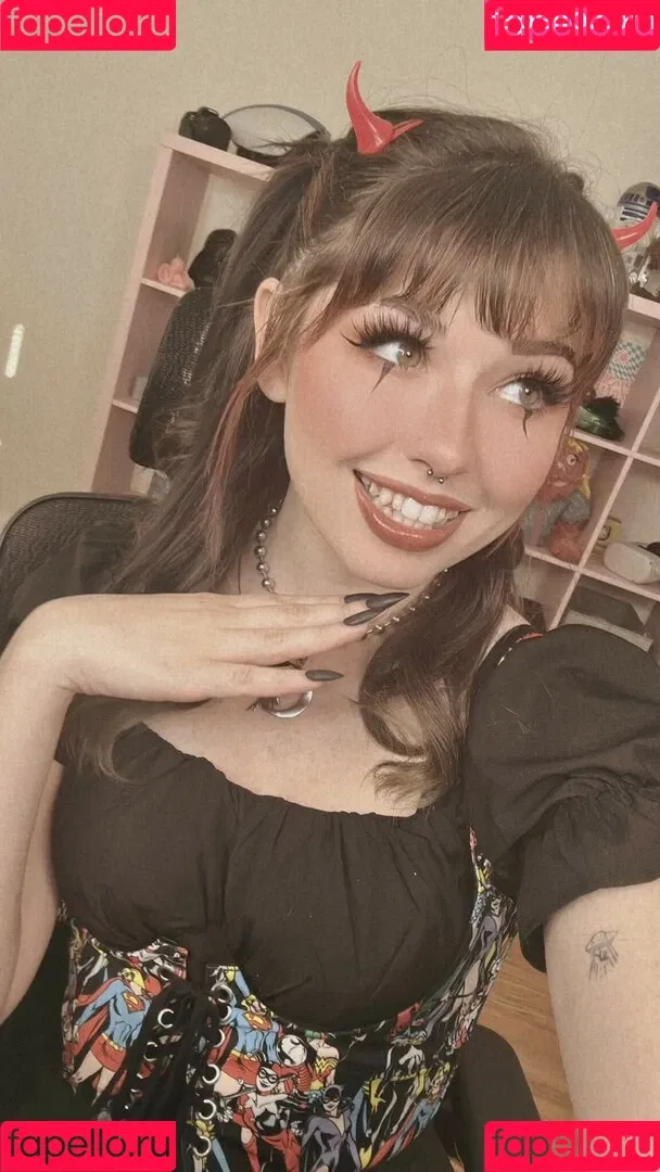 NotSaige Onlyfans Photo Gallery 