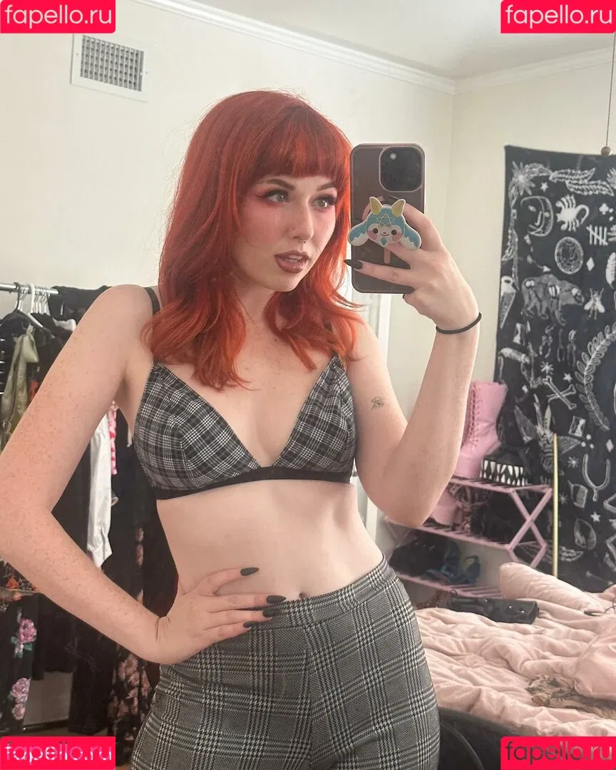 NotSaige Onlyfans Photo Gallery 