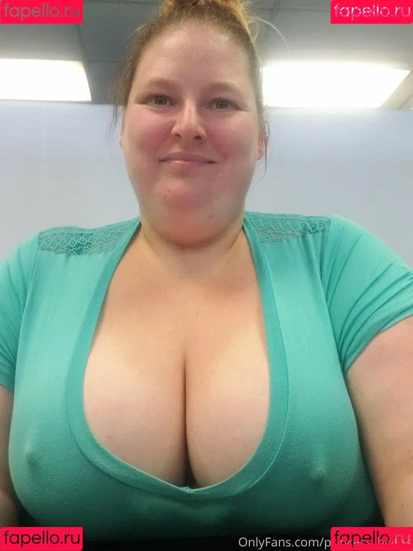 Princess Big Tits Onlyfans Photo Gallery 