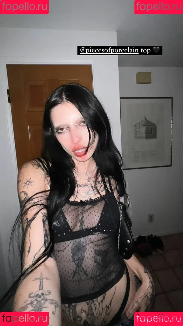 DeathbyRomy Onlyfans Photo Gallery 