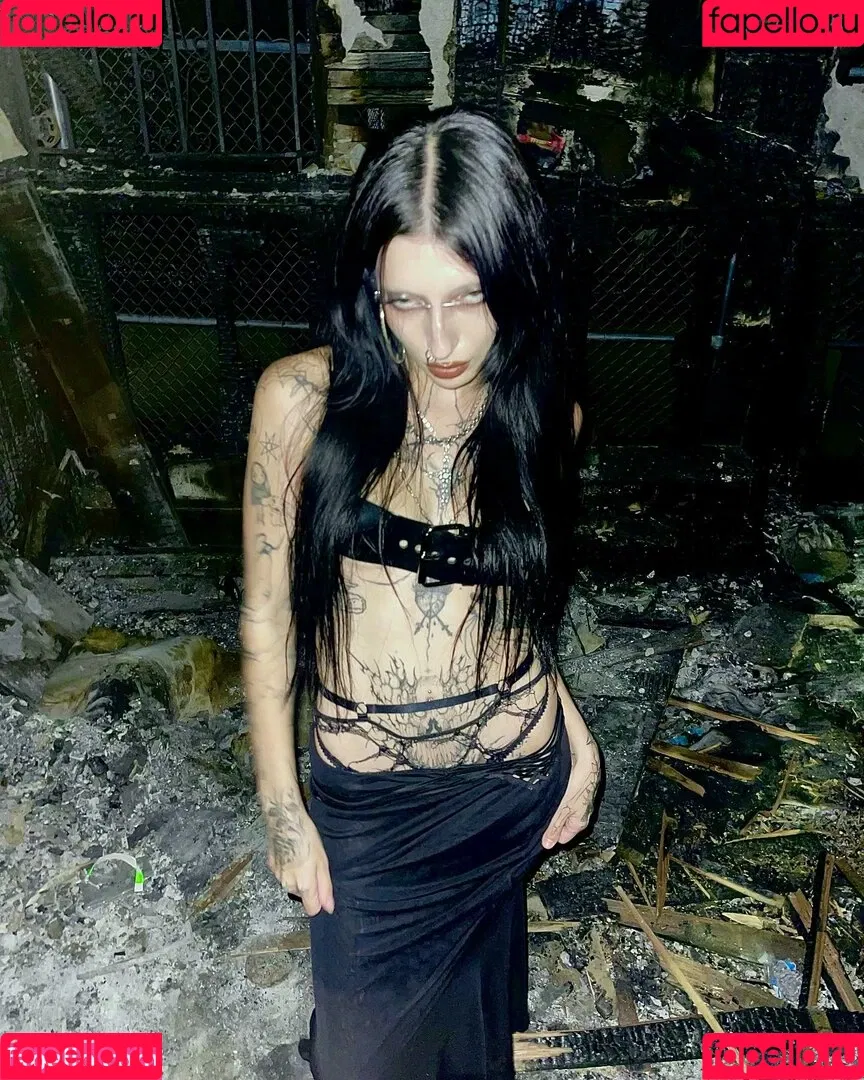 DeathbyRomy Onlyfans Photo Gallery 