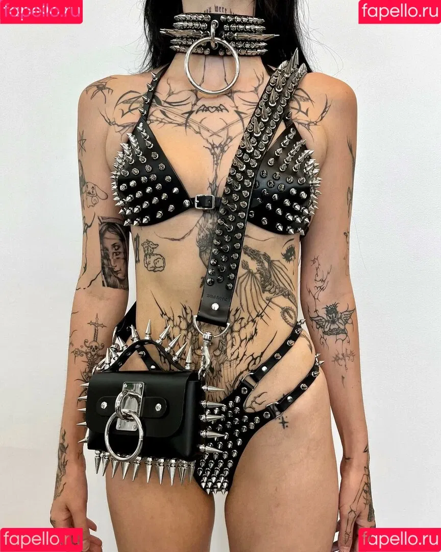 DeathbyRomy Onlyfans Photo Gallery 