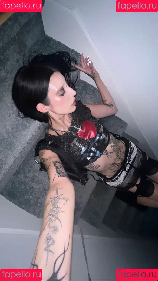DeathbyRomy Onlyfans Photo Gallery 